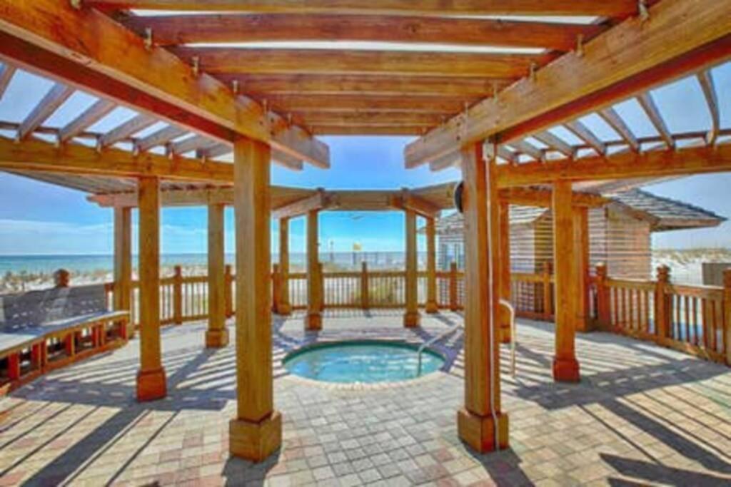 Beach Front 18Th Flr, Best Ocean View, New Upgrades Destin Exteriör bild